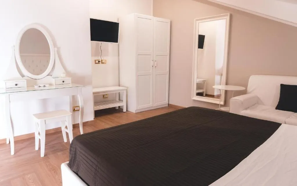Fata34 Luxury B&B Reggio di Calabria 3*,