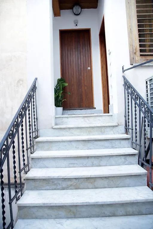 Fata34 Luxury B&B Reggio di Calabria 3*,