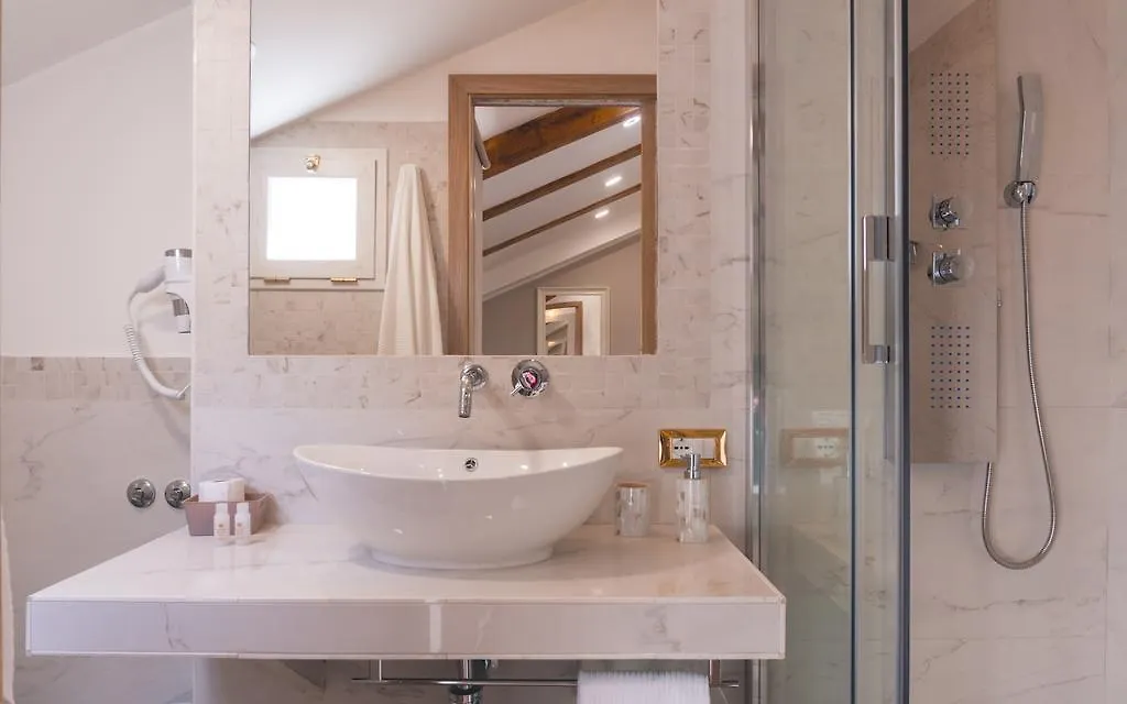*** Bed & Breakfast Fata34 Luxury B&B Italy