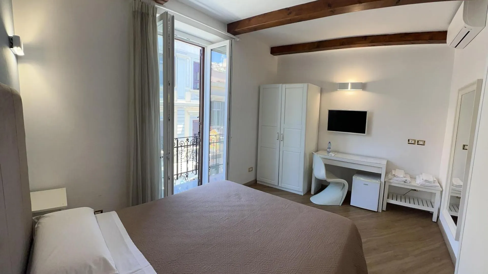 Fata34 Luxury B&B 3*, Reggio Calabria Italy